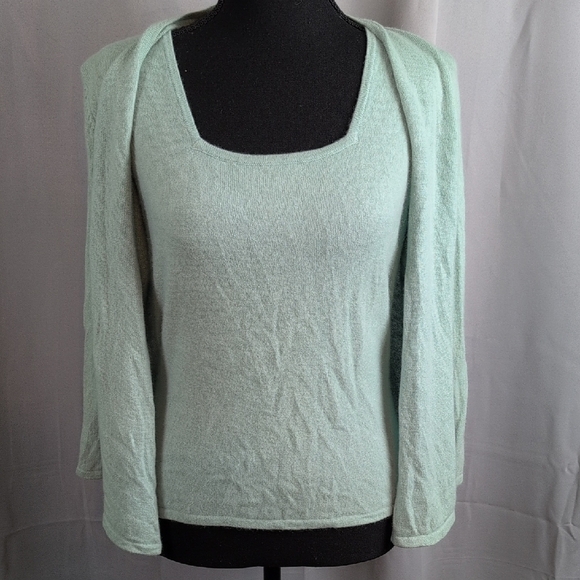 Ann Taylor Cashmere Mint Green Cardigan Sweater Set. - Picture 5 of 11